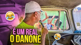 MANETIKIN VENDENDO DANONE COM O REI DO DANONE É UM REAL AGORA  REI DO DANONE [upl. by Noskcire]