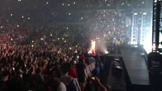 Crowd Sings Humble to Kendrick Lamar in Detroit MI in DAMN tour 2017 [upl. by Fosque]