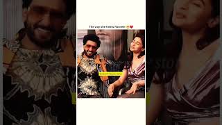 Aliabhatt singing for ranveer singhdont miss the end aliabhatt ranveersingh aliabhattkapoor [upl. by Sabelle857]