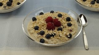 Bircher Müsli Tarifi Bircher Müsli Rezept [upl. by Kinzer]