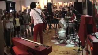 The White Stripes Icky Thump live canada [upl. by Hollenbeck]