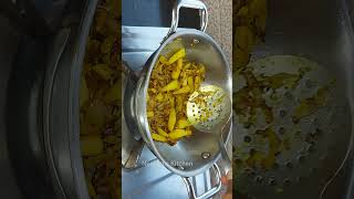 तोंडलीची सुक्की भाजीTondalichi Bhaji recipe foodie neelamskitchen [upl. by Illah441]