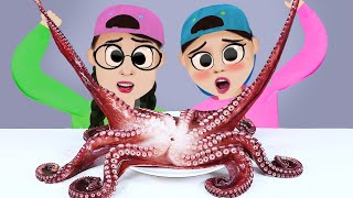 DONA 도나 animation  Mukbang Spicy Giant Seafood 대왕 해산물 먹방 [upl. by Augustina768]