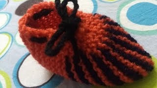 New Easy Knitting Baby BootiesShoes आसान बुनाई बेबी बूटशूज [upl. by Aimek822]