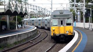 シドニー鉄道ファン Sydney Cityrail Waverton Station K set train 720p HD [upl. by Venita]