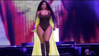 Nicki Minaj  Live Full The Nicki Wrld Tour  Full HD  Berlin Germany  28219 [upl. by Garlan625]