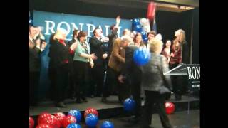 Ron Paul Kicking and Throwing Balloons After Maine Caucus Speech  2112012 [upl. by Nedloh]