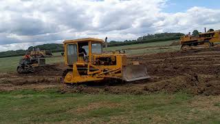 caterpillar d4c vintage dozer car link club muck shifting weekend sibbertoft 2024 [upl. by Ark]