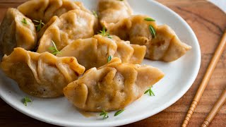 COME CHIUDERE I GYOZA ravioli giapponesi [upl. by Assen]