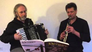 Klezmer Duets Clarinet amp Accordion – Hora midor 2 [upl. by Htiekram]