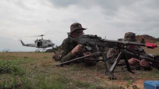 Marines conduct beach raid in Okinawa Japan [upl. by Star]