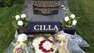 Cilla Black Grave With New Headstone AllertonLiverpool [upl. by Ecidnarb546]