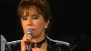 Astrud Gilberto  Canto De Ossanha [upl. by Euqirrne]