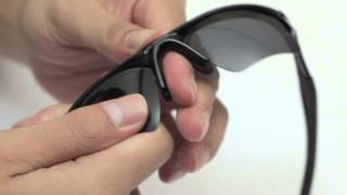 Oakley Half Jacket 20 XL Sunglasses Lenses ReplacementInstallationRemoval By Walleva [upl. by Amati]