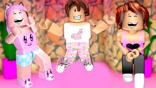 Roblox MEU PAI PAGOU MICO ROTINA NO BLOXBURG [upl. by Kirbee]