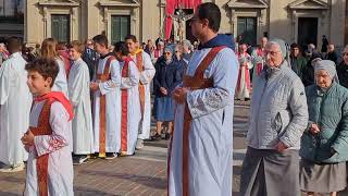 processione trasporto 2023 a Saronno tutto il corteo [upl. by Clayborne]