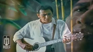 Iwan Fals  Masih Bisa Cinta Official Music Video [upl. by Amr]