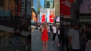 Я на Times Square в НьюЙорке 😍🎶 [upl. by Swenson]