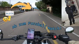 Von der Straße aufs Spielfeld Mit dem Motorrad zum Fußball 🏍️⚽ [upl. by Ardnalac]