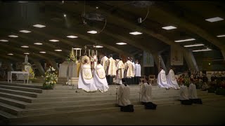 Messe du Christ Roi en la Basilique Saint Pie X LOURDES [upl. by Ardnaeed207]