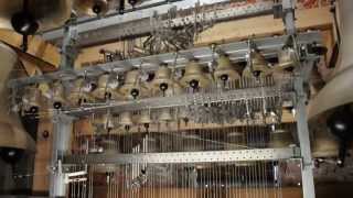 Carillon in der Mariahilfkirche München [upl. by Boynton44]