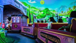 Mickey amp Minnies Runaway Railway  Toontown Disneyland Ride [upl. by Ardnuhsal]