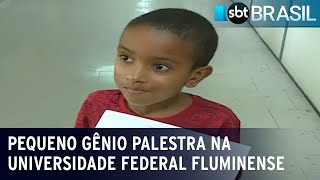 Garoto de apenas sete anos dá palestra para alunos da UFF  SBT Brasil 081223 [upl. by Adis]