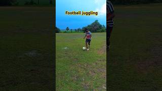 FOOTBALL JUGGLING sports football jugglingRAKESH JR VLOGS [upl. by Thistle]