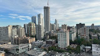 4K Evening Sight of Gastown  Vancouver Canada  Walking Tour  Island Times [upl. by Nnaira198]