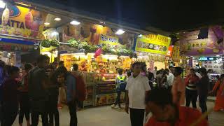 Juhu Chowpatty Food Zone  Mumbais Best Street Food [upl. by Novaat]