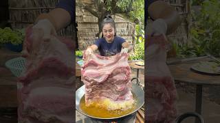 Crispy pork cooking with country style [upl. by Dammahum9]