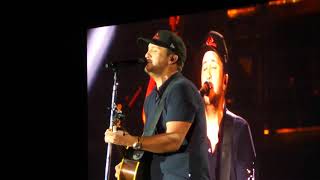 Luke Bryan  Neon Moon  Crash My Playa  Mexico  01242019 [upl. by Naitsihc]