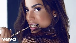 Anitta  Sai da Frente Vídeo Clipe [upl. by Nirik367]