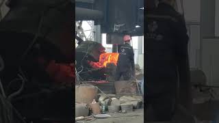 Forge a super long shaft at a high temperature of 1000 ° C Super amazing heavyduty forging video [upl. by Kylie]