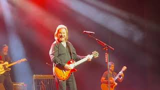 Travis Tritt  Put Some Drive In Your Country  Intro Live Front Row Athens Georgia 06222023 [upl. by Ajtak854]