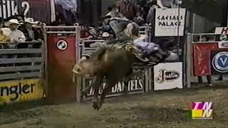 Lip Tricks bucks Jason Bennett  01 PBR Billings [upl. by Bray]