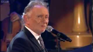 Sons and Daughters  Phil Coulter  The Town I Loved So Well [upl. by Alonso]