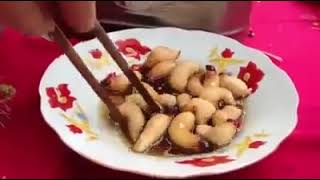 Eating LarvaeBug in Vietnam  An Duong Dua  Ăn Đuông Dừa [upl. by Odradlig698]