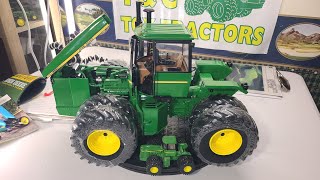 116 John Deere 8850 Ertl Prestige Select toy tractor review [upl. by Econah]