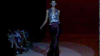 DESFILE CAROLINA HERRERA EN COSMOPOLITAN TV [upl. by Lenahs]