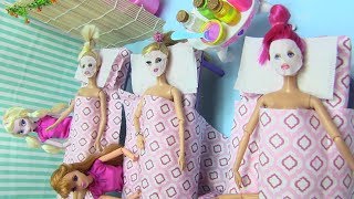 Barbie Ken Làm Nhân Viên Mát Xa Spa Tập 3 Barbie Đi Spa Đắp Mặt Nạ Tắm Bồn Slime chị bí đỏ [upl. by Dedrick]