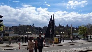 Edinburgh Waverley Station Walk in Princes Street to Waterloo Place [upl. by Acemat]