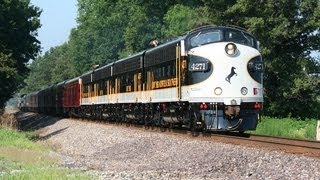 Locomotive Compilation 2012 part 3 Conrail IC CN CSX UP NS BNSF KCS Ferromex [upl. by Ashlen]