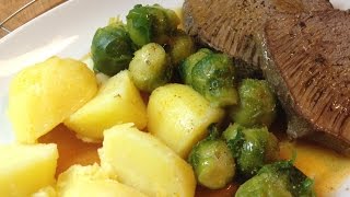 Rinderschmorbraten mit Rosenkohl und Salzkartoffeln [upl. by Kenlee]