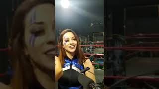 Stephanie Vaquer reta a Jessie Jackson a una lucha de cabellera vs cabellera [upl. by Irolam126]