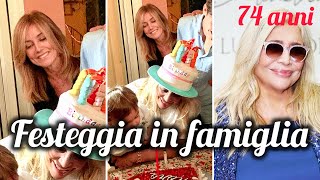 Mara Venier festeggia il suo compleanno insieme a sua figlia e i suoi nipoti Compie 74 anni [upl. by Skolnik]