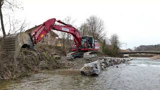 Hochwasserschutz Revitalisierung Sense Baupiste im Flussbett für künftigen Materialtransport [upl. by Ahsenar274]