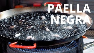 Paella Negra  Arroz negro [upl. by Rennerb]