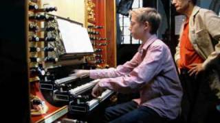 Een Vaste Burg is onze God Jan Zwart  Gert bespeelt het Moreauorgel St Janskerk Gouda [upl. by Okubo]