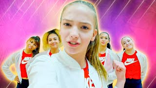 Jayden Bartels Brings Her Vlogs To Life at VidCons Night of Dance [upl. by Nodnarb918]